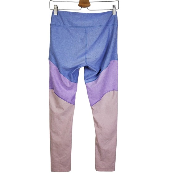 Outdoor Voices Tri Color Blue Purple Pink 7/8 Leggings Sz M - Picture 2 of 3
